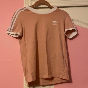 Adidas t-shirt pale pink